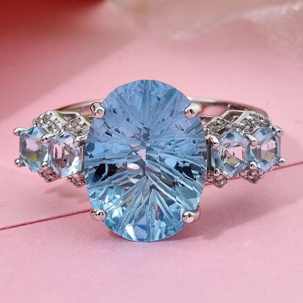 💎Sky Blue Topaz Sterling Silver Ring💎
